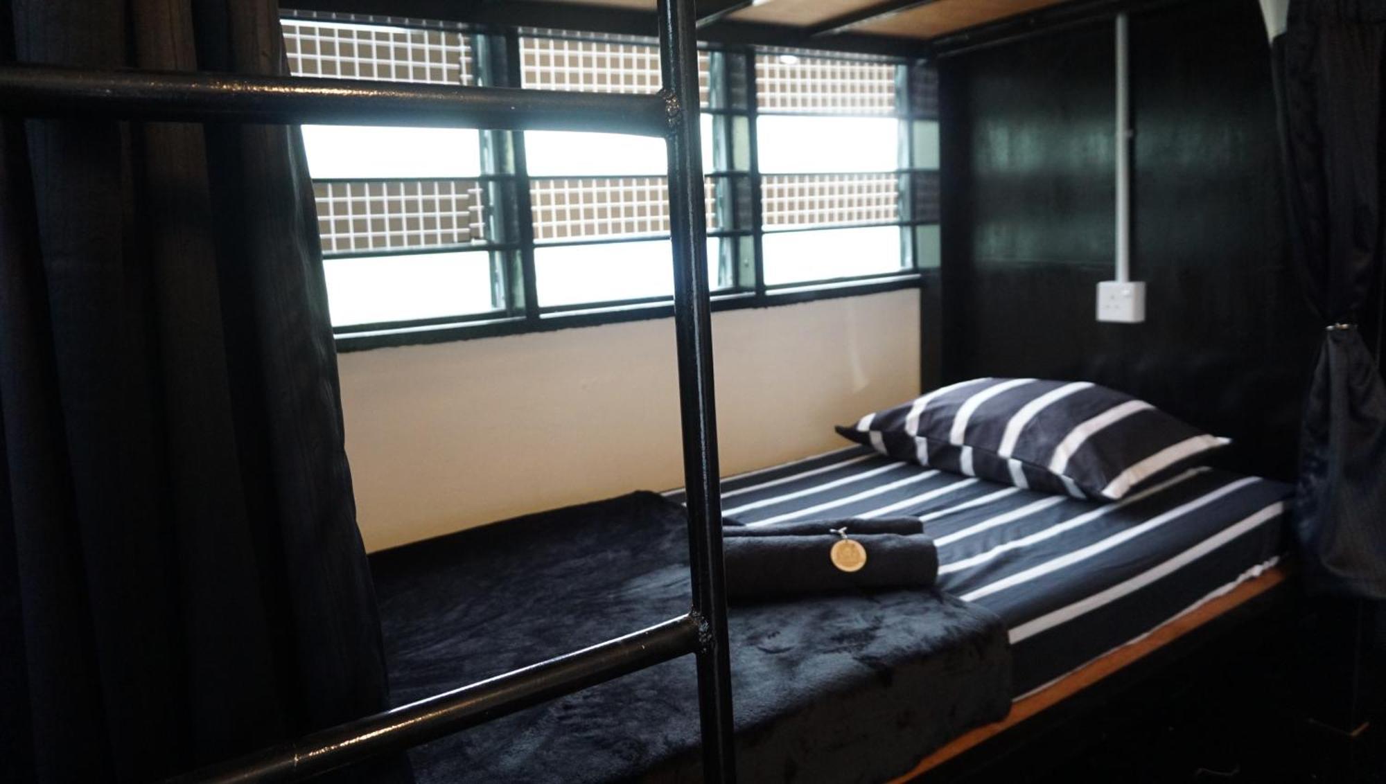 House Of Wolves Hostel Pantai Cenang  Esterno foto
